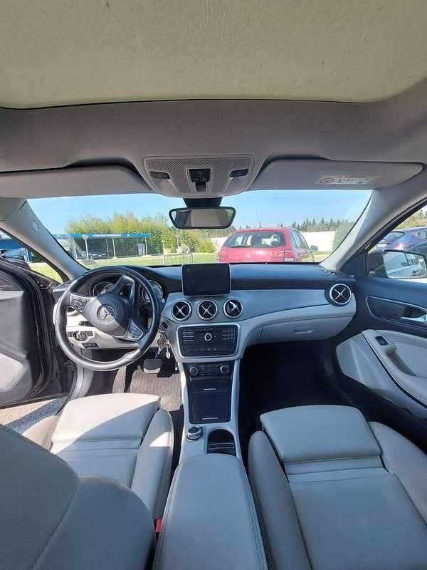 Usata Mercedes GLA200 Premium 136 CV (100 kW) 2016 Nero SUV