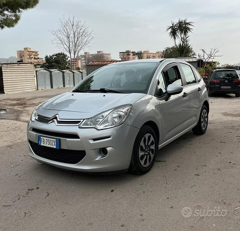 Usata 2016 Citroën C3 Exclusive Utilitaria | 5400 € (Super prezzo) - Immagine 1/4
