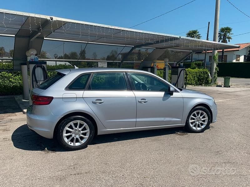 Usata Audi A3 150 CV (110 kW) 2015 Grigio Utilitaria