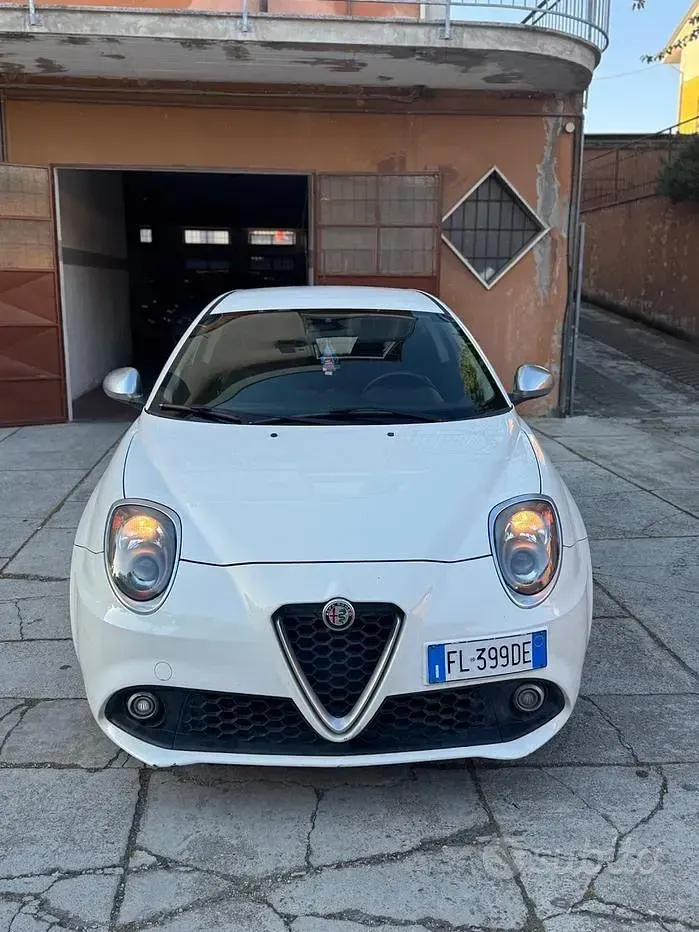 Usata Alfa Romeo MiTo 77 CV (56 kW) 2017 Bianco Utilitaria