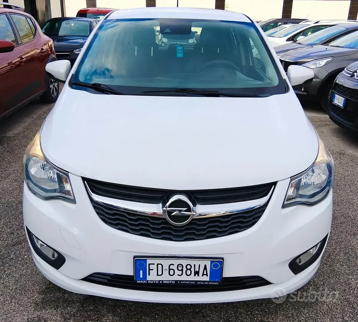 Gebraucht Opel Karl 75 PS (55 kW) 2016 Weiß Kleinwagen