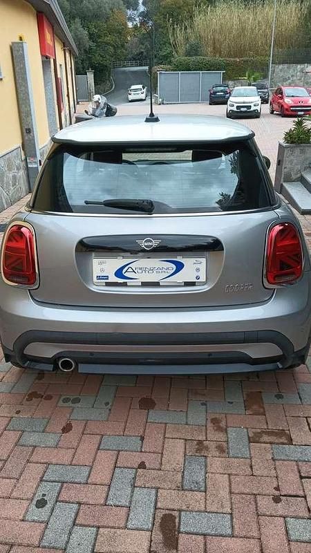 Usata Mini Cooper Essential 136 CV (100 kW) 2023 Argento Utilitaria