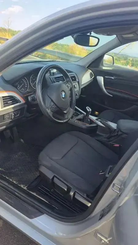 Usata BMW 118 Efficient Dynamics 143 CV (105 kW) 2013 Grigio Utilitaria