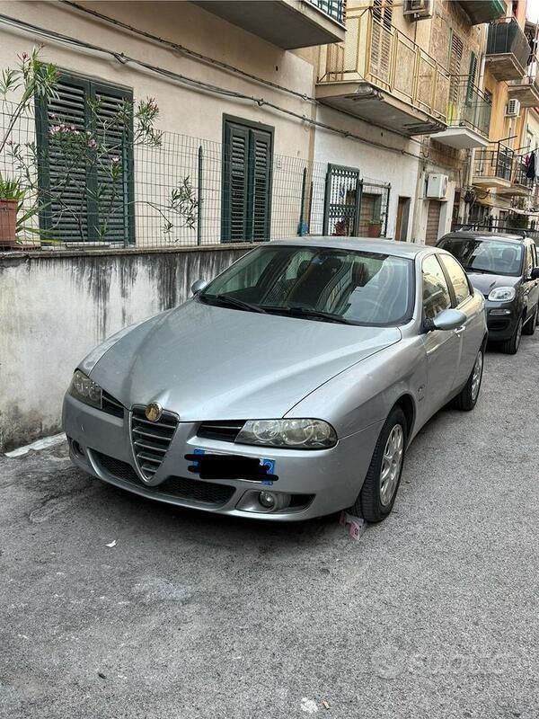 Usata 2004 Alfa Romeo 156 Tre volumi | 1500 € (Ottimo prezzo) - Immagine 1/3