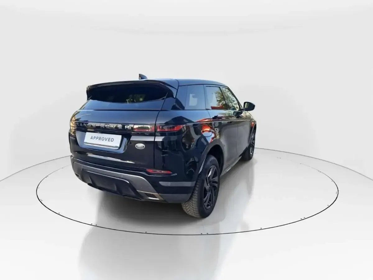 Usata Land Rover Range Rover evoque R-Dynamic 163 CV (119 kW) 2022 Santorini black SUV