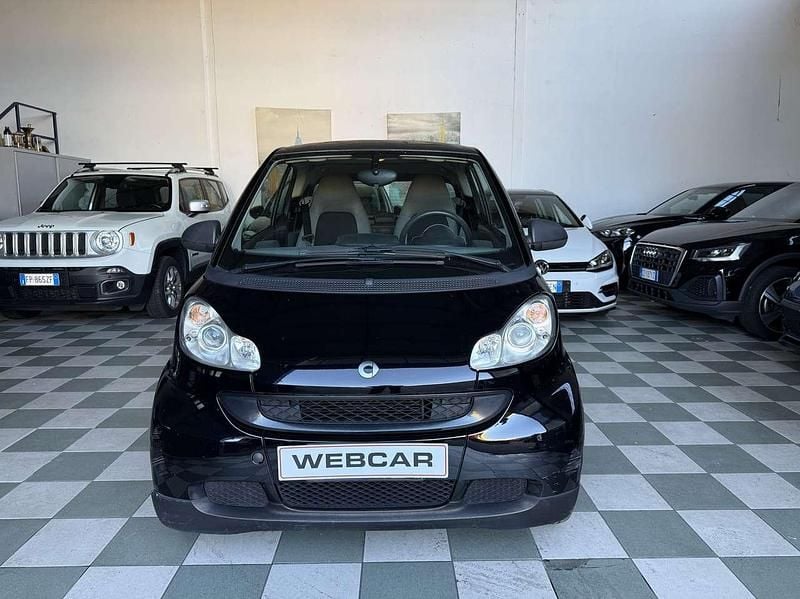 Nero Usata 2009 Smart ForTwo Coupé Passion Due volumi | 5800 € (Buon prezzo) - Immagine 1/4