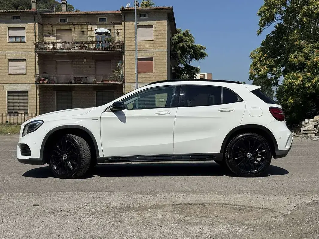 Usata Mercedes GLA200 Edition 136 CV (100 kW) 2019 SUV