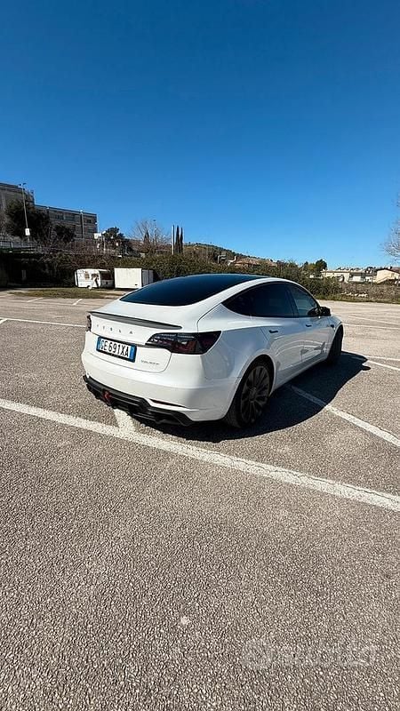 Usata Tesla Model 3 Performance 382 kW (520 CV) 2021 Bianco Berlina