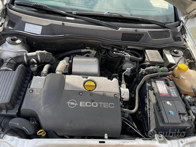 Usata Opel Astra 1999 Grigio Station wagon