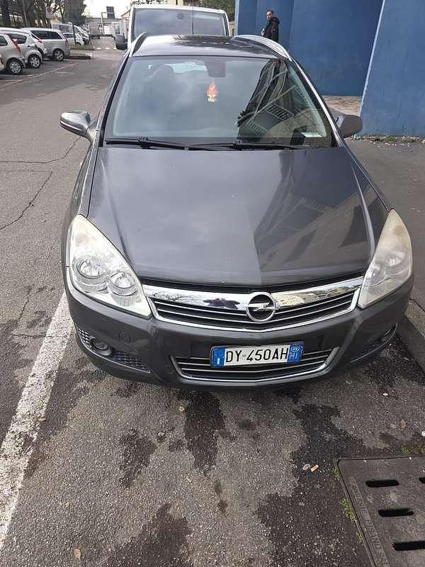 Usata Opel Astra Enjoy 90 CV (66 kW) 2009 Station wagon