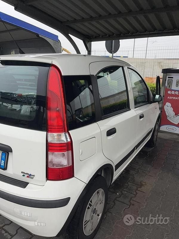 Usata Fiat Panda 70 CV (51 kW) 2007 Utilitaria