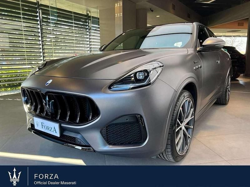 Usata Maserati Grecale 330 CV (242 kW) 2023 Fuoriserie grigio lava opaco SUV