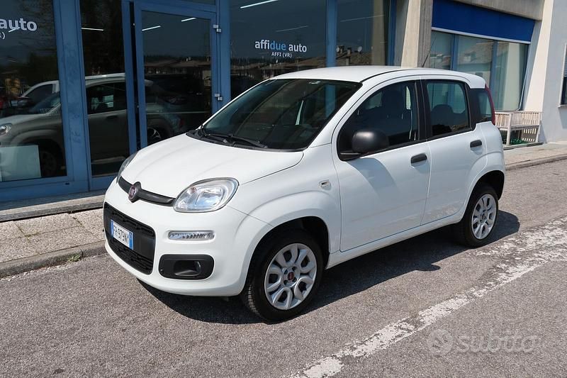 Usata Fiat Panda Easy 71 CV (52 kW) 2018 Bianco Utilitaria