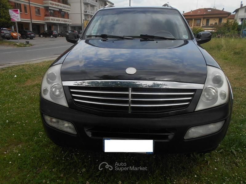 Usata Ssangyong (KGM) Rexton 171 CV (125 kW) 2005 Nero SUV