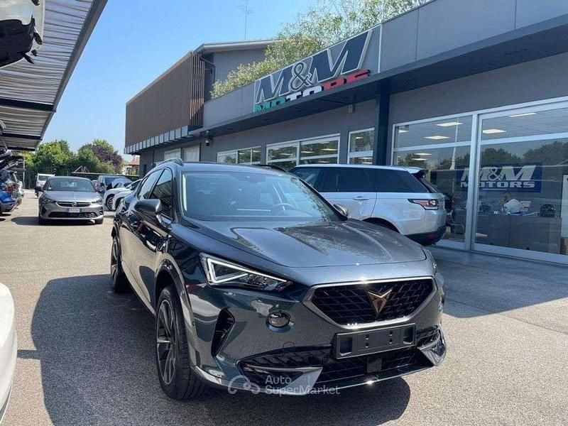 Grigio Usata 2024 Cupra Formentor SUV | 26.900 € (Ottimo prezzo) - Immagine 1/4