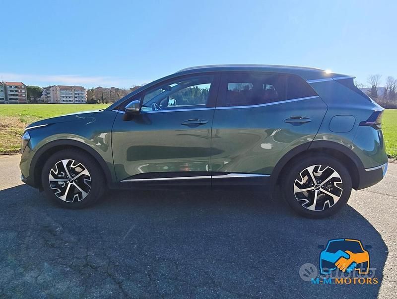 Usata Kia Sportage Style 200 CV (147 kW) 2023 Verde SUV