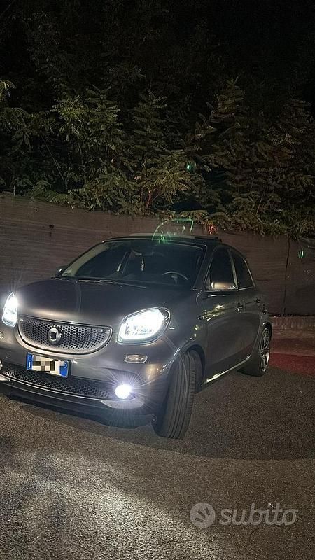 Usata Smart ForFour Brabus 71 CV (52 kW) 2019 Grigio Utilitaria
