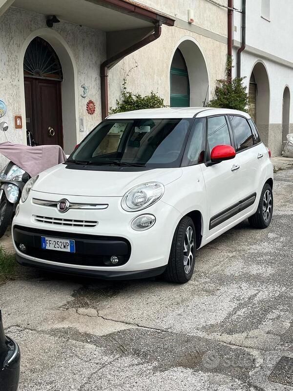 Usata Fiat 500L 2016 Bianco Monovolume