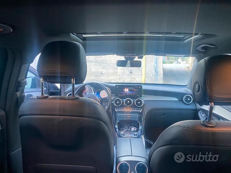 Usata Mercedes GLC300 2022 Nero Coupé