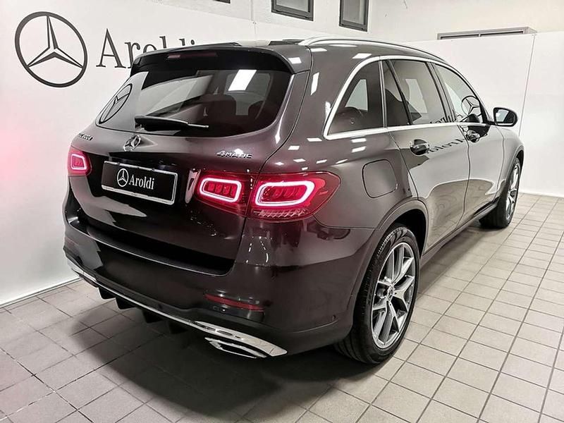 Usata Mercedes GLC300 Premium Plus 245 CV (180 kW) 2019 831 grigio grafite met. SUV