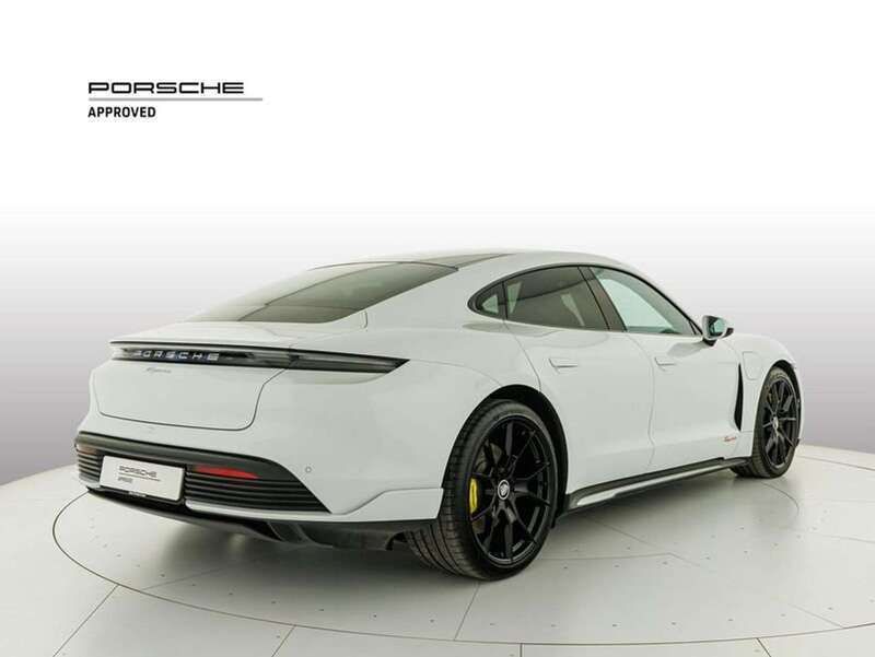 Usata Porsche Taycan 119 kW (163 CV) 2023 Bianco Berlina