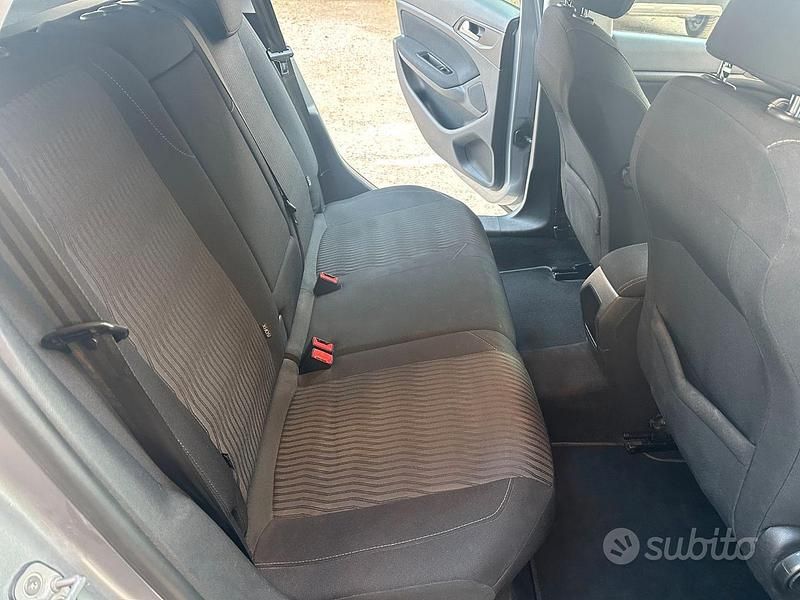 Usata Peugeot 308 Active 92 CV (67 kW) 2014 Grigio Station wagon