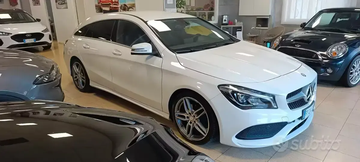 Usata Mercedes CLA200 Premium 136 CV (100 kW) 2017 Bianco Coupé
