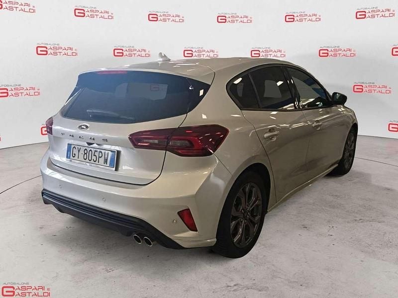 Usata Ford Focus ST-Line 116 CV (85 kW) 2025 Grigio Utilitaria