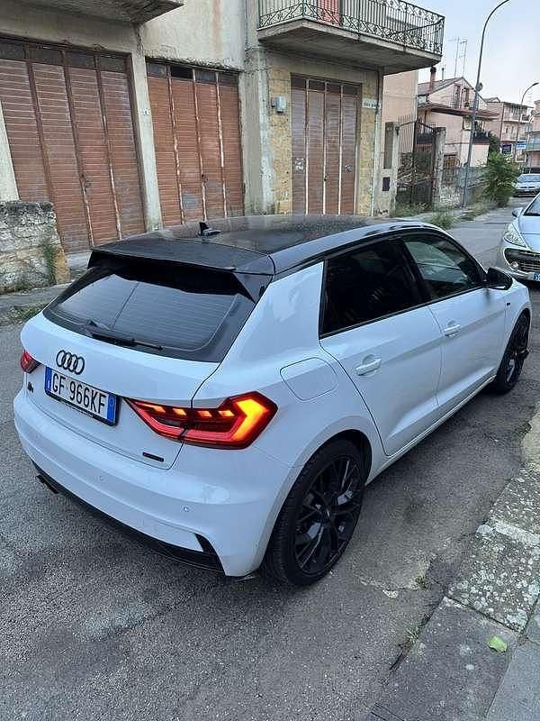 Usata Audi A1 Sportback Advanced Plus 110 CV (80 kW) 2021 Utilitaria