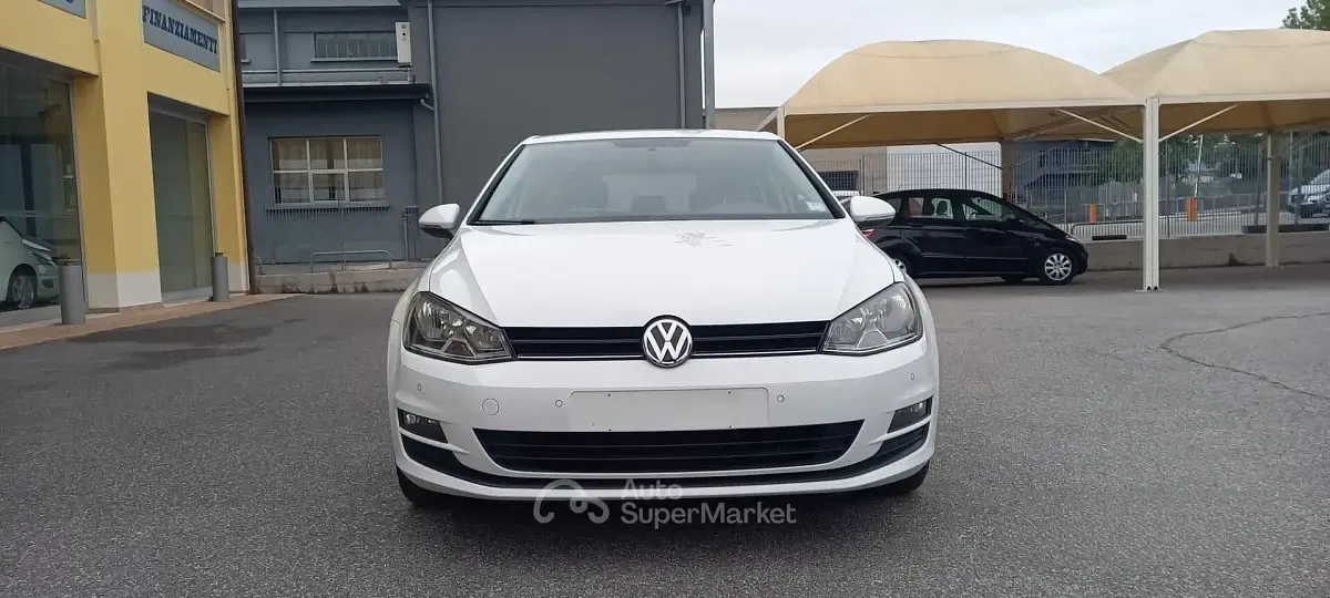 Second-hand VW Golf VII Sound 86 CP (63 kW) 2014 Berlinǎ
