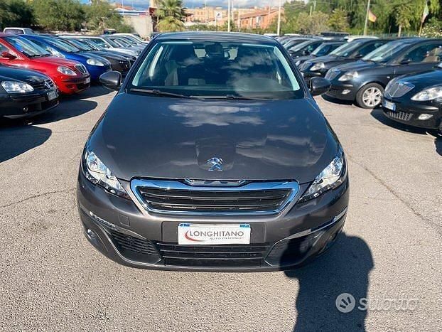 Usata Peugeot 308 120 CV (88 kW) 2017 Grigio Berlina