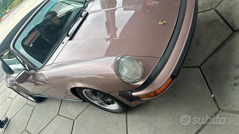 Usata Porsche 911 Carrera Cabriolet 1989 Marrone Cabrio