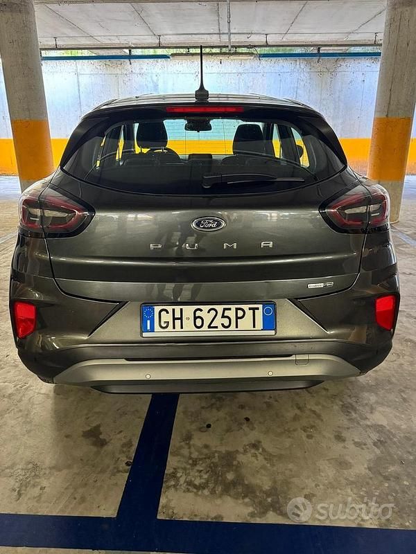 Usata Ford Puma Titanium 125 CV (91 kW) 2021 Grigio Berlina