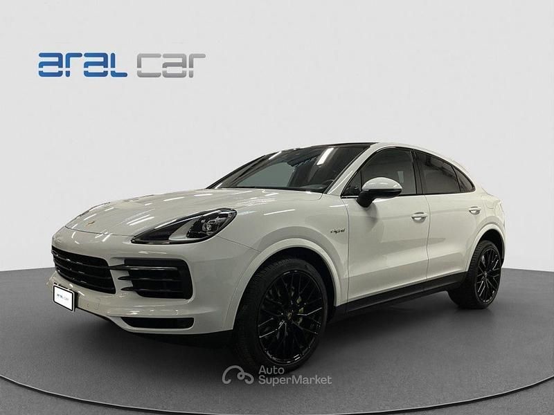 Bianco Usata 2020 Porsche Cayenne SUV | 74.900 € (Cara) - Immagine 1/4