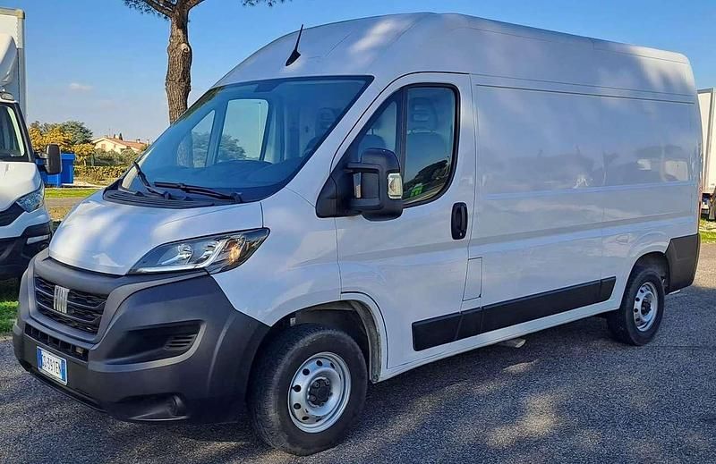 Usata Fiat Ducato 140 CV (102 kW) 2023 Bianco Furgone