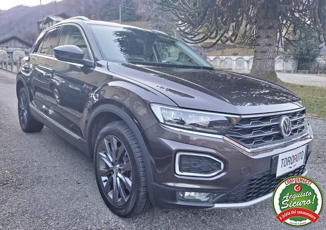 Usata VW T-Roc Advance 150 CV (110 kW) 2018 Marrone SUV