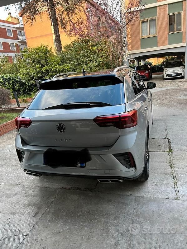 Usata VW T-Roc R-line 150 CV (110 kW) 2023 SUV