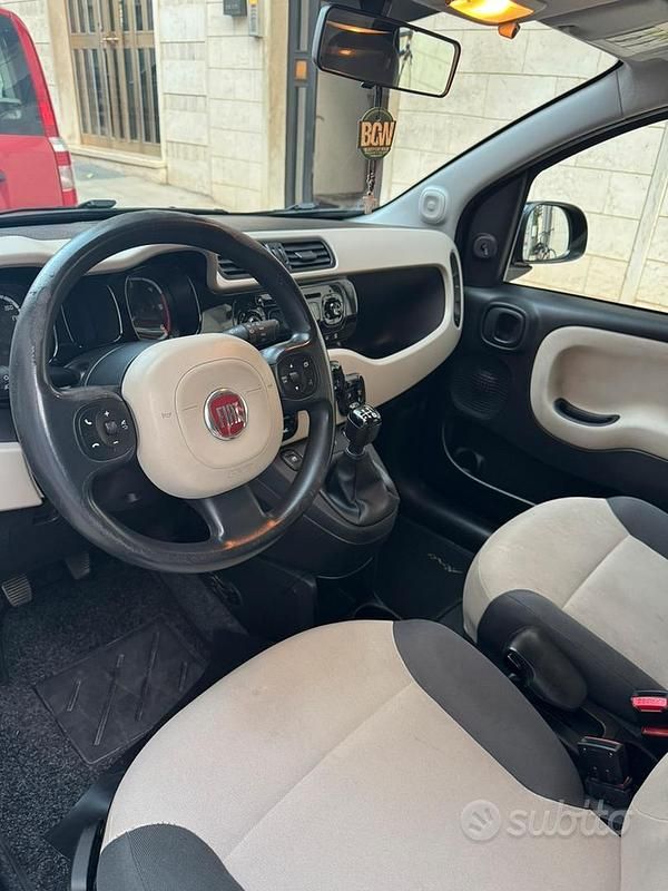 Usata Fiat Panda 95 CV (69 kW) 2016 Nero Utilitaria