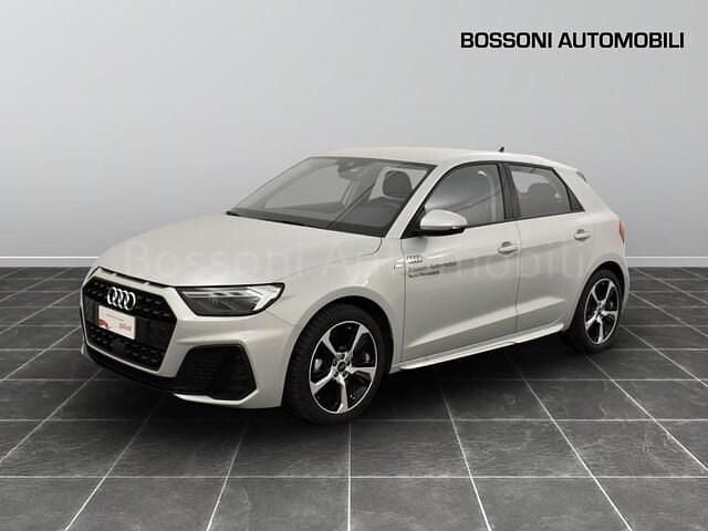 Usata Audi A1 S-Line 116 CV (85 kW) 2025 Argento rugiada metallizzato Utilitaria