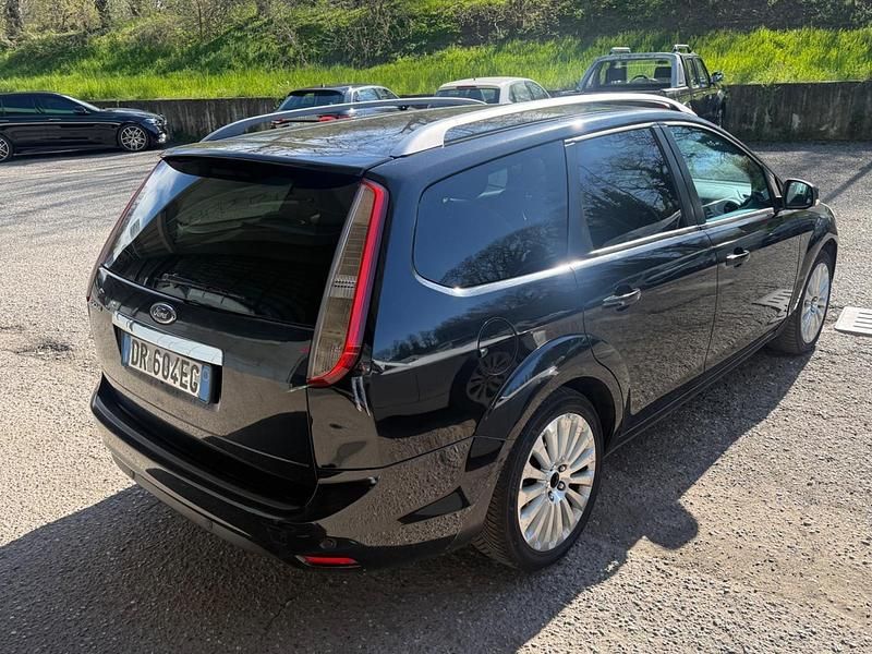 Usata Ford Focus 145 CV (106 kW) 2008 Nero Station wagon