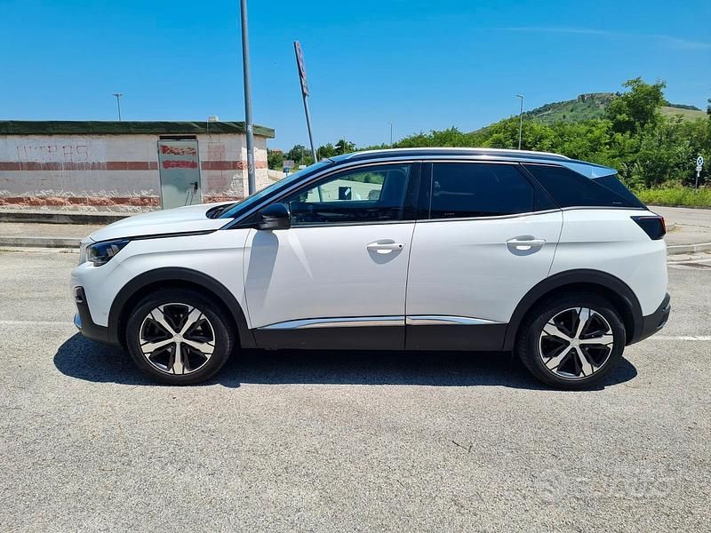 Usata Peugeot 3008 2020 Bianco SUV