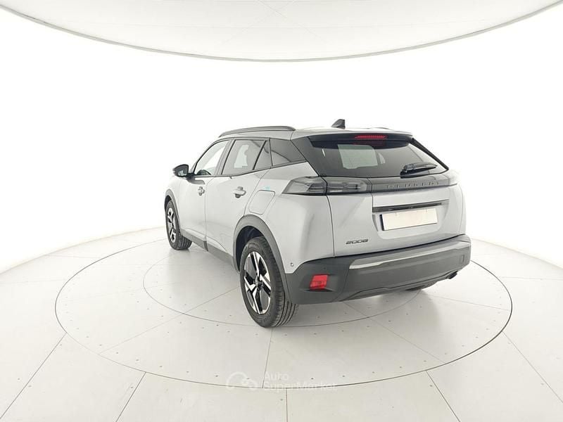 Begagnad Peugeot 2008 Allure 101 HK (74 kW) 2025 Grå SUV