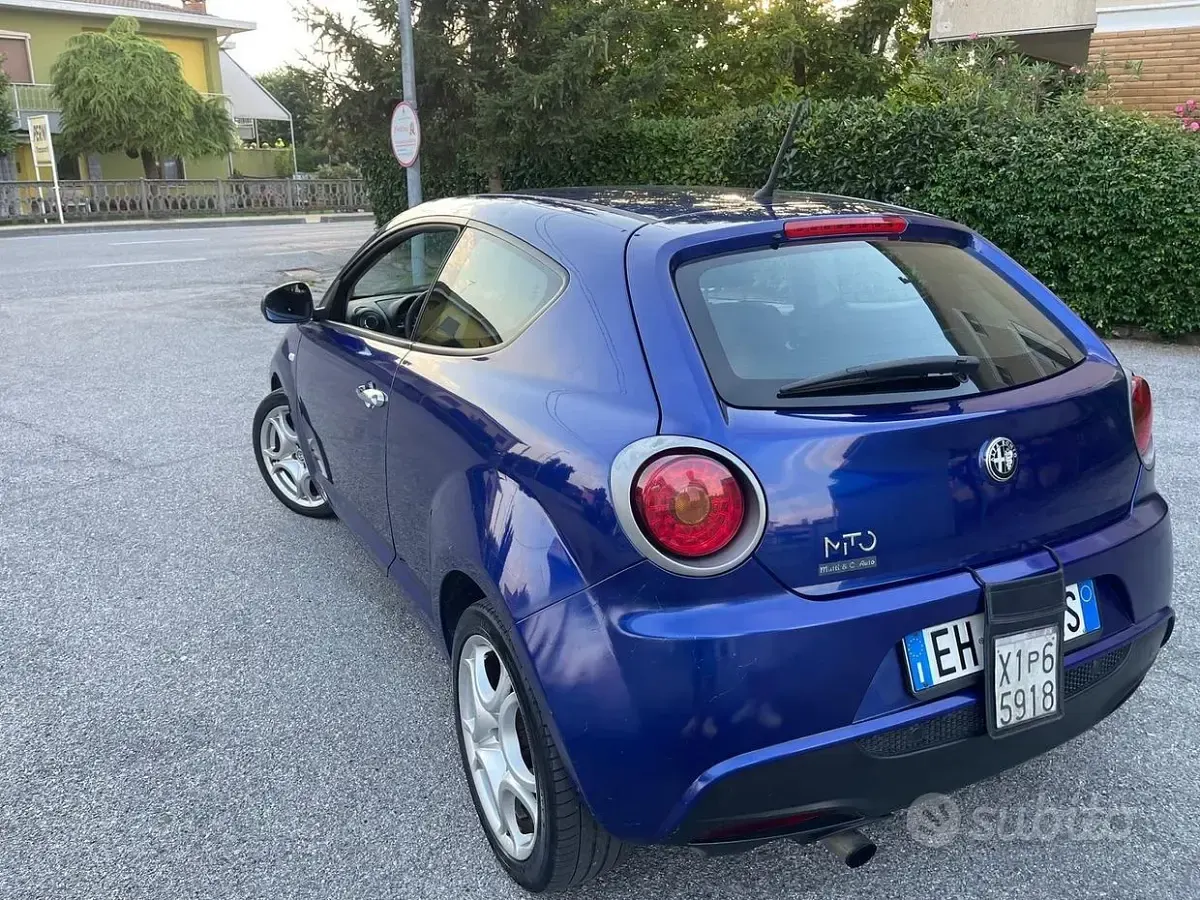 Usata Alfa Romeo MiTo Distinctive 95 CV (69 kW) 2011 Blu Utilitaria