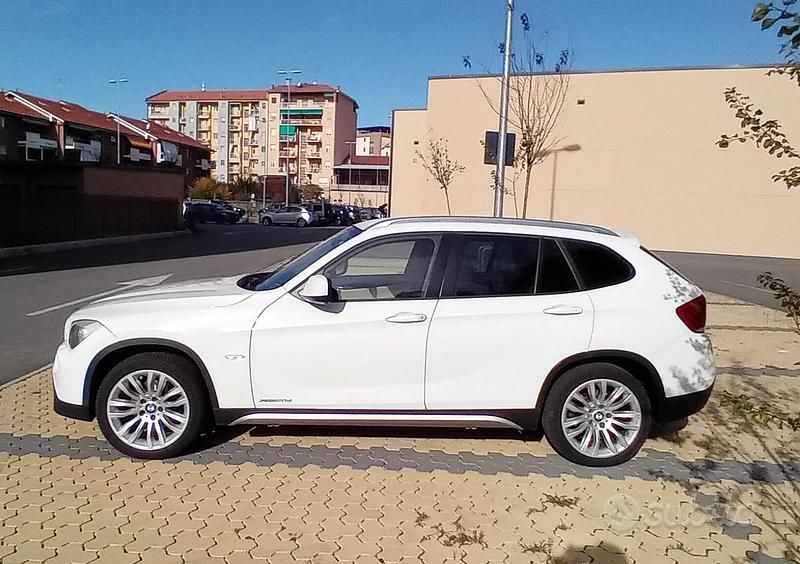 Usata BMW X1 177 CV (130 kW) 2010 Bianco SUV