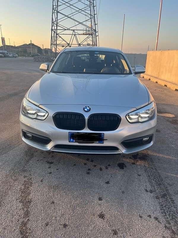 Usata 2018 BMW 118 Advantage Utilitaria | 14.000 € (Super prezzo) - Immagine 1/4