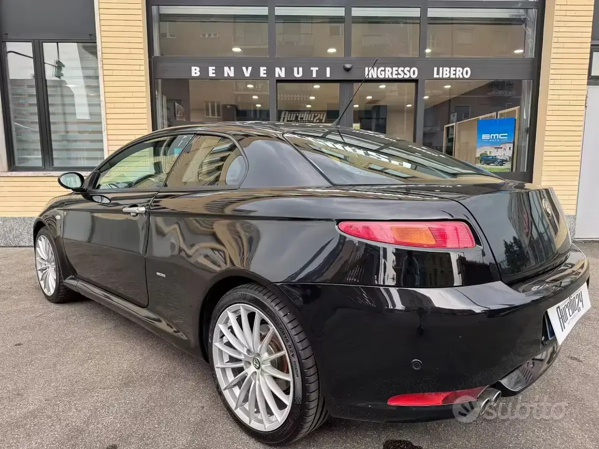 Usata Alfa Romeo GT 239 CV (175 kW) 2007 Nero Coupé