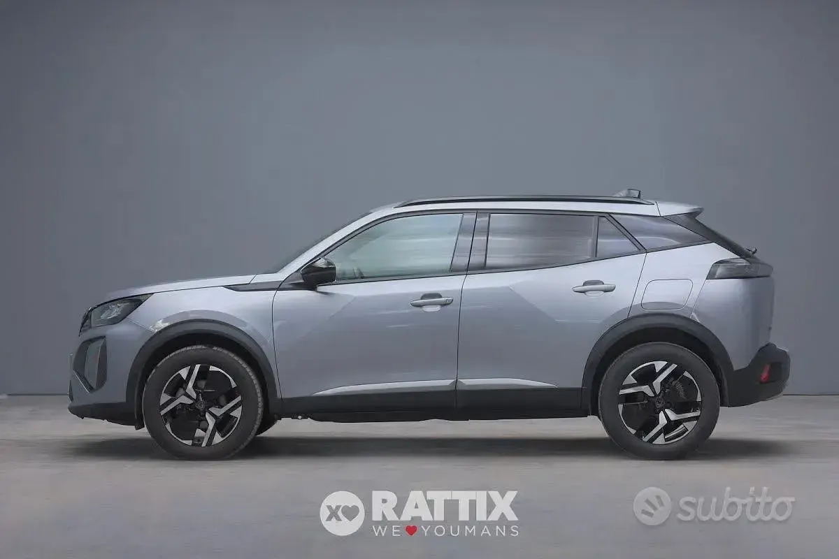 Usata Peugeot 2008 Allure 131 CV (96 kW) 2025 Grigio artense SUV