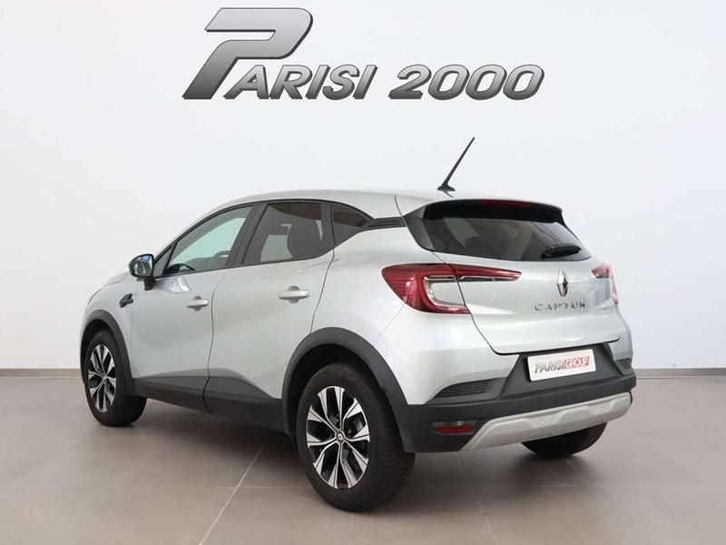 Usata Renault Captur Evolution 101 CV (74 kW) 2024 Grigio SUV