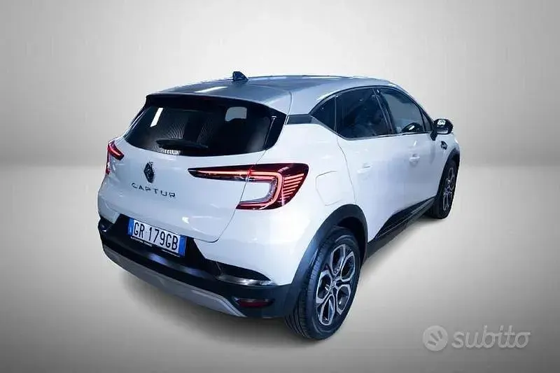 Usata Renault Captur Techno 140 CV (102 kW) 2023 Other SUV