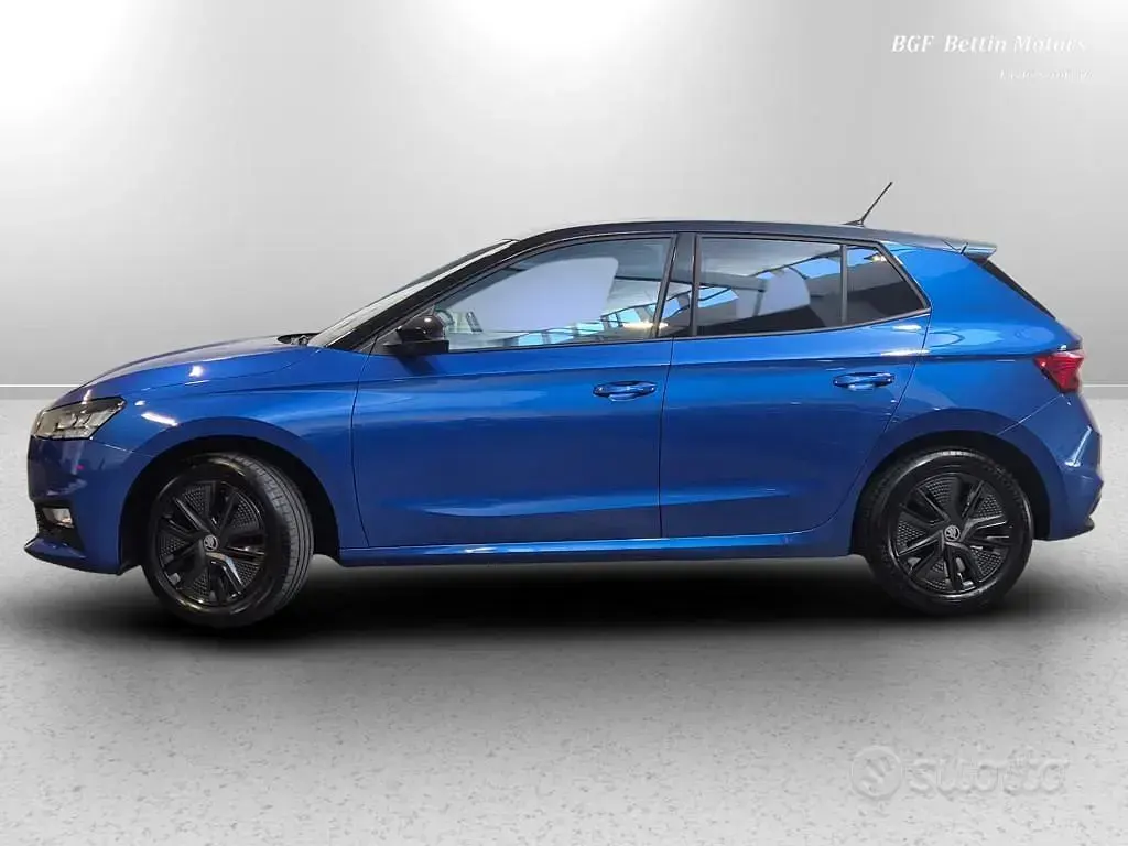 Usata Skoda Fabia 95 CV (69 kW) 2025 Blu Utilitaria
